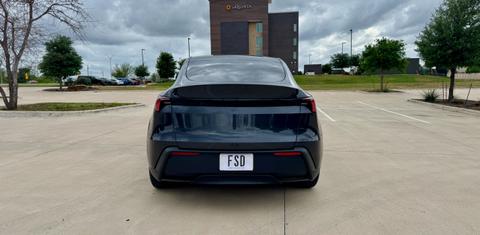 Tesla Model Y 2026