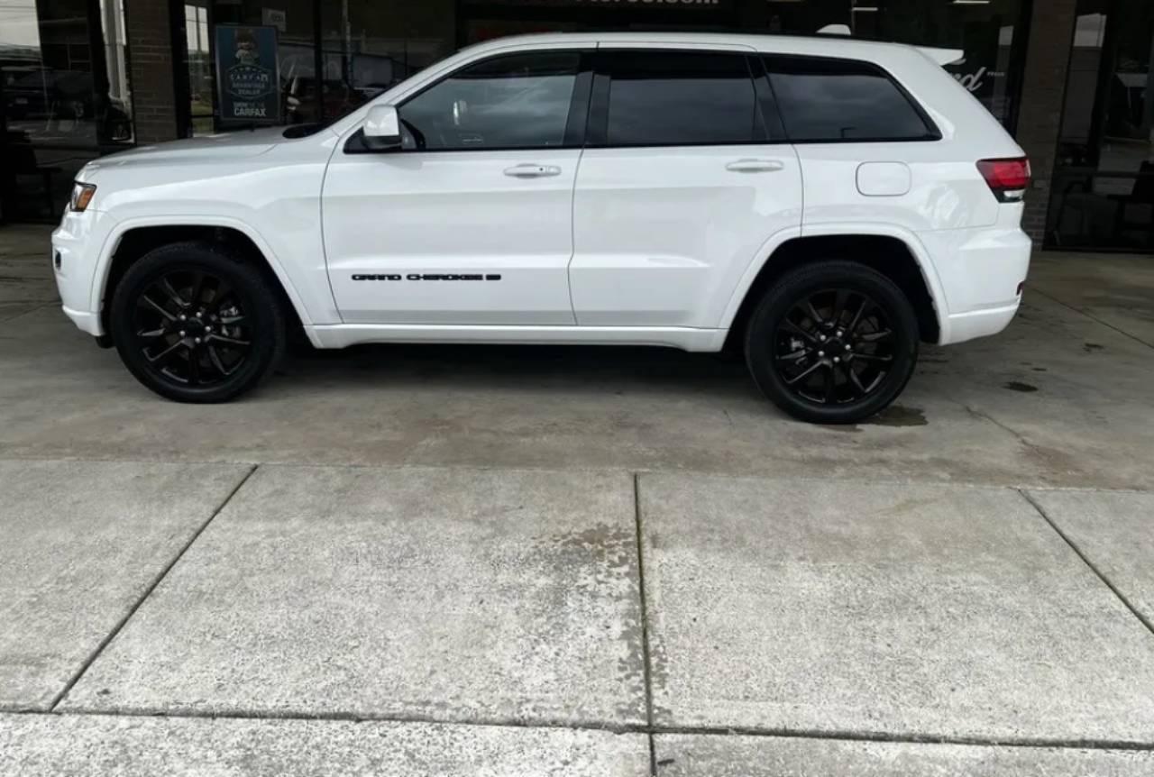Jeep Grand Cherokee 2021 in Laval, QC