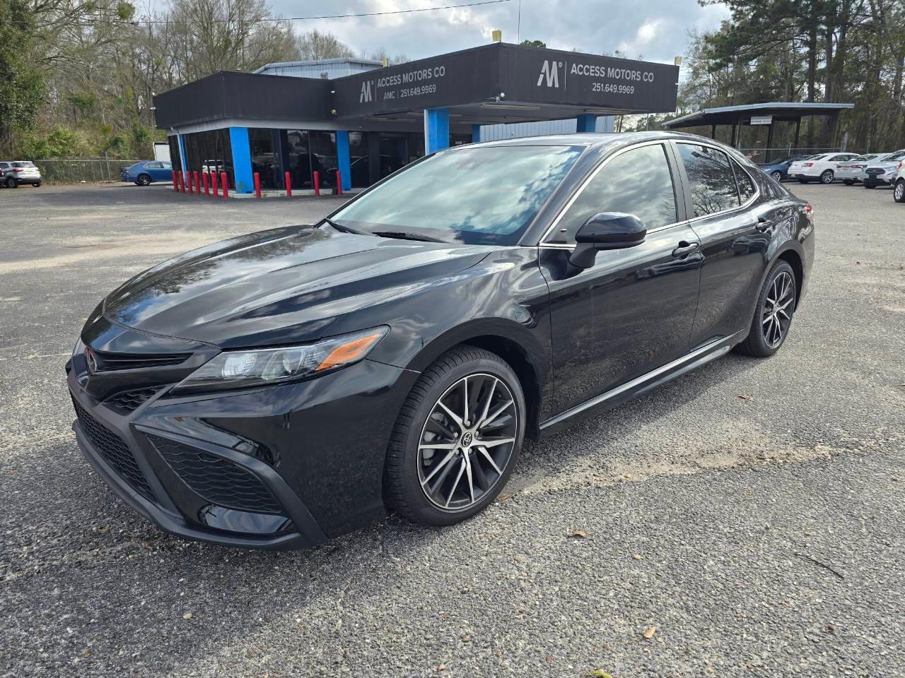Toyota Camry 2021 in Mobile, AL