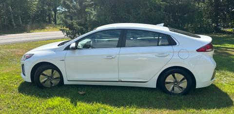 Hyundai Ioniq Hybrid 2020