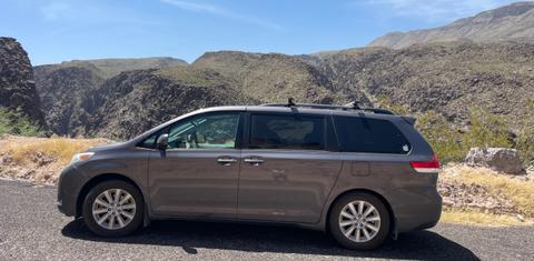 Toyota Sienna 2012