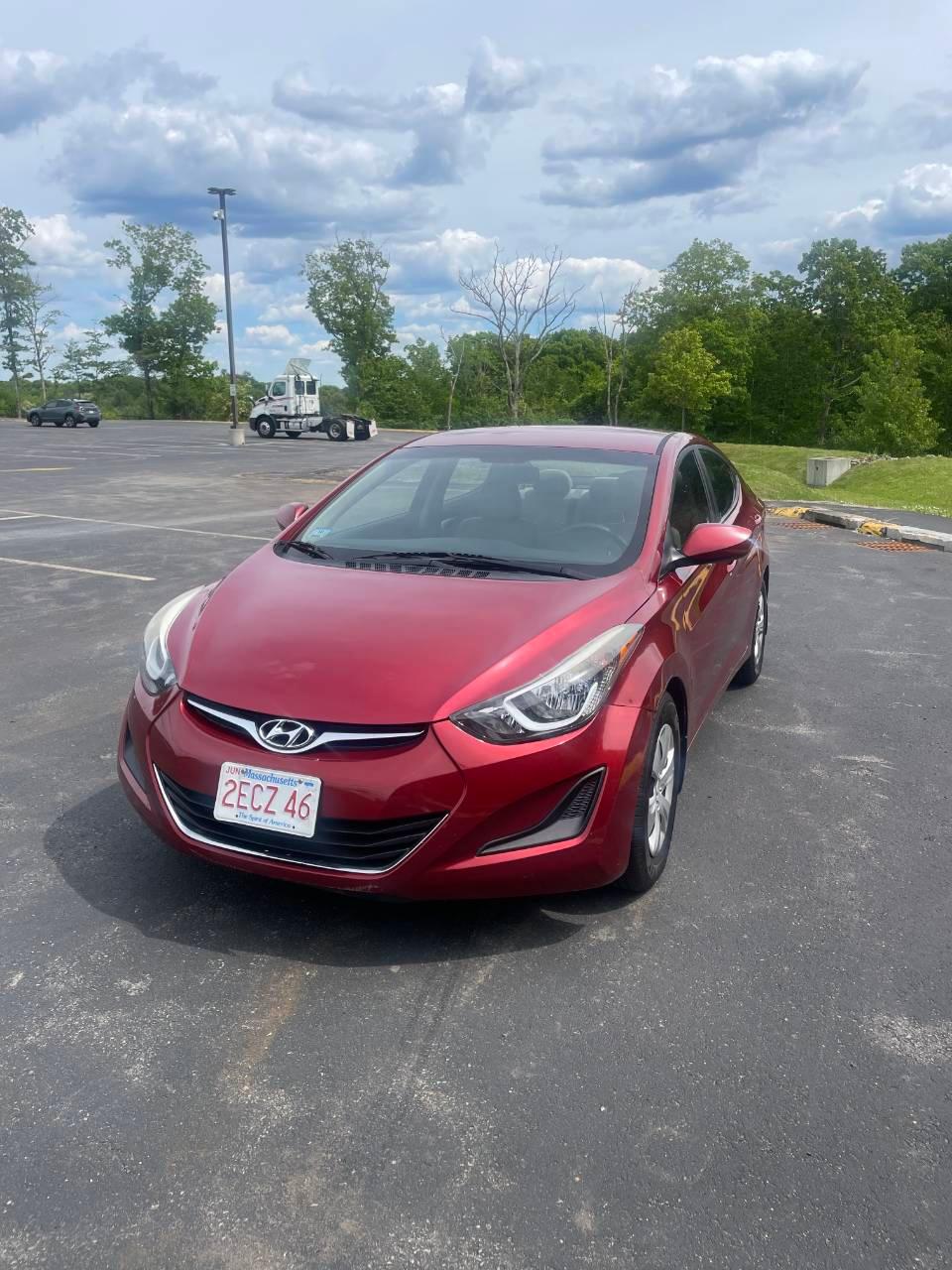 Hyundai Elantra 2016 in 