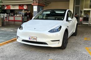 Tesla Model Y 2025 in Honolulu