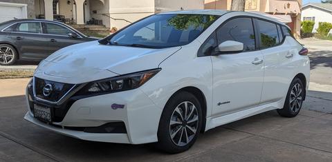 Nissan LEAF 2018