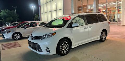 Toyota Sienna 2018