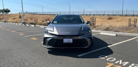 Toyota Camry Hybrid 2025