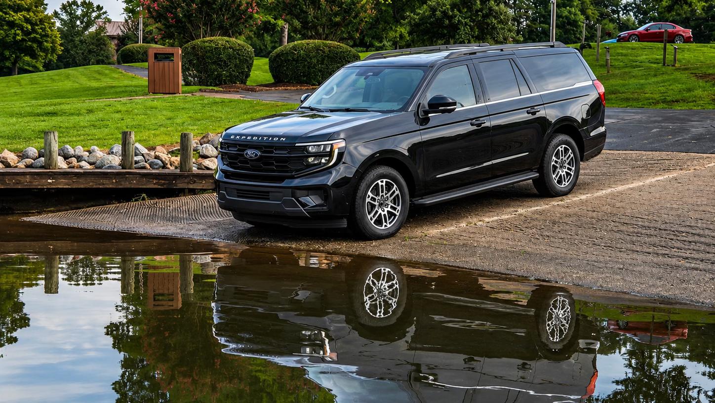 Ford Expedition Max 2025 in Taylors, SC