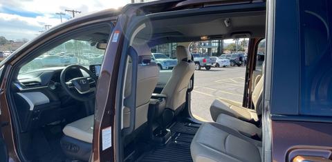 Toyota Sienna 2023