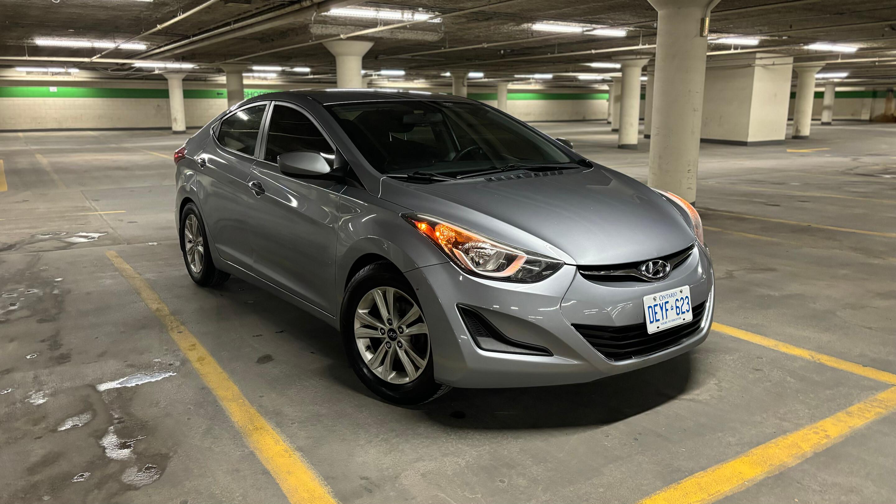 Hyundai Elantra 2016 à London, ON