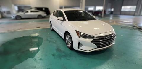 Hyundai Elantra 2019