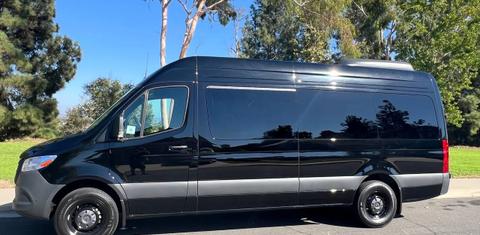 Mercedes-Benz Sprinter 2024