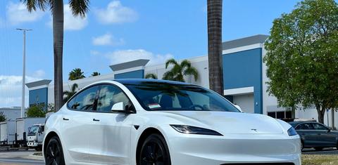 Tesla Model 3 2025