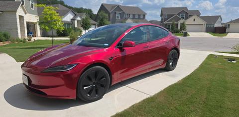 Tesla Model 3 2024