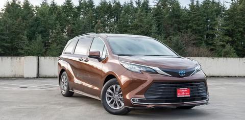 Toyota Sienna 2023