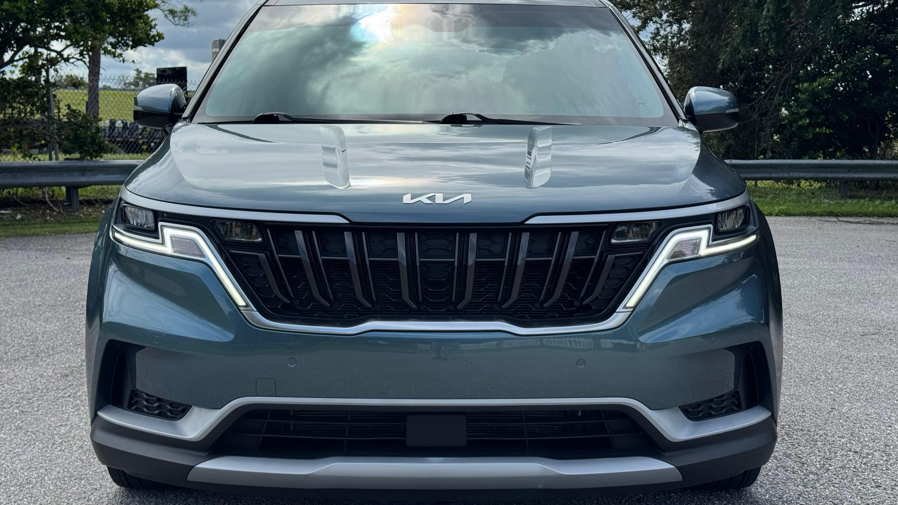 Kia Carnival 2023 in Orlando, FL
