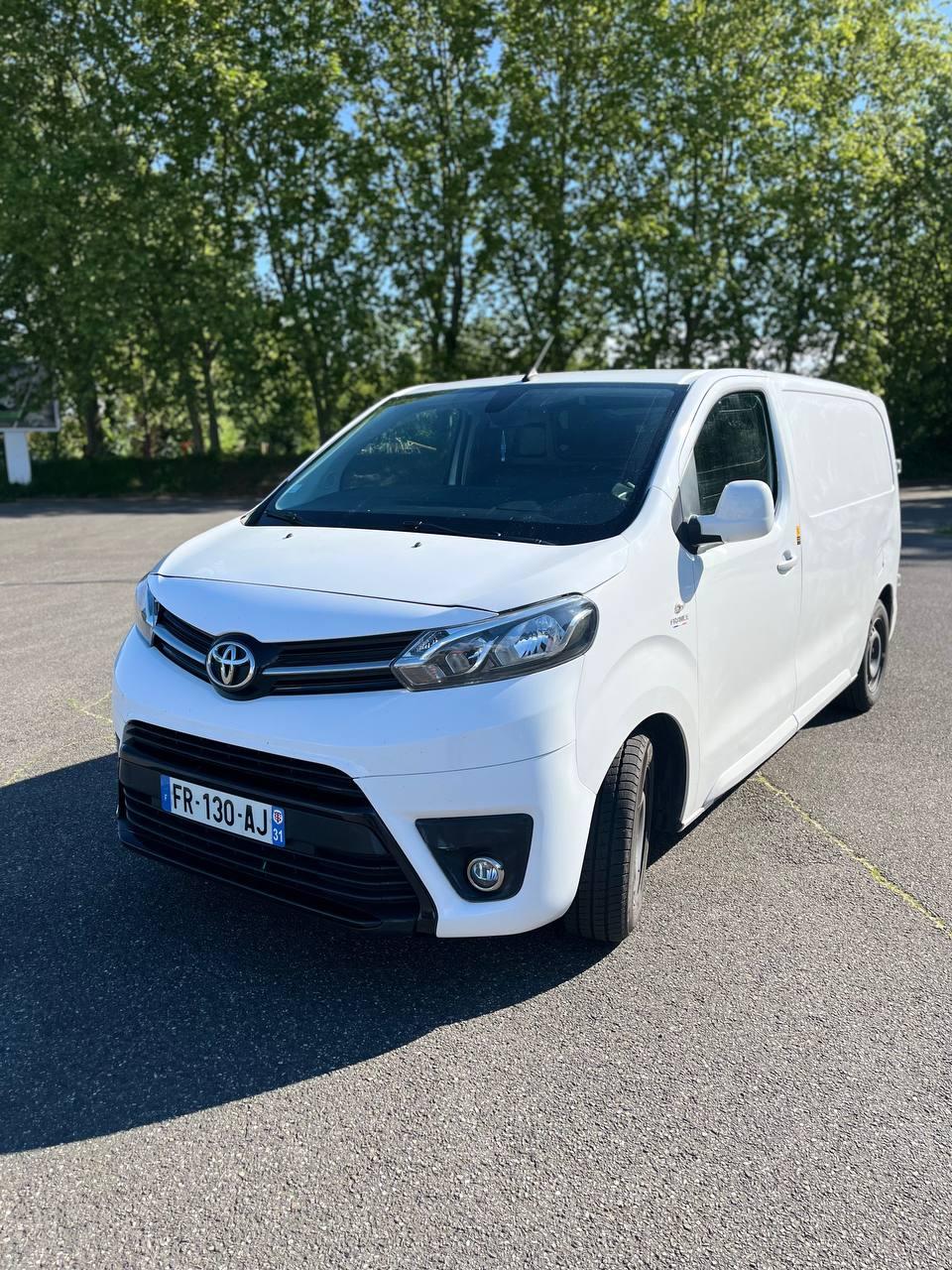 Toyota PROACE 2020 à Toulouse