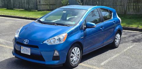 Toyota Prius c 2013