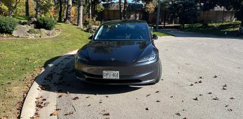 Tesla Model 3 2024