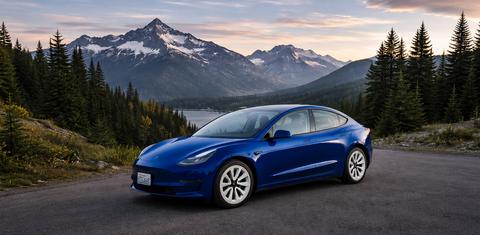 Tesla Model 3 2022