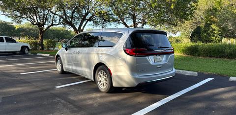 Chrysler Pacifica 2026