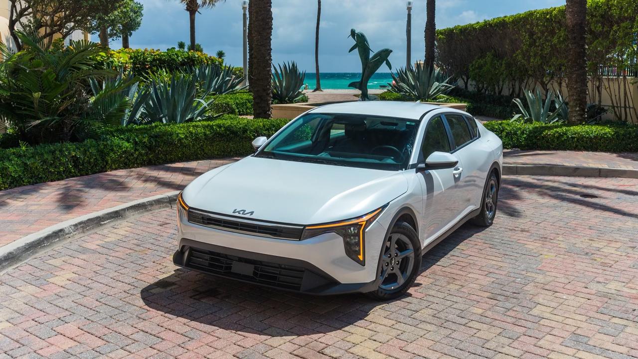 Kia K4 2026 in Miami, FL