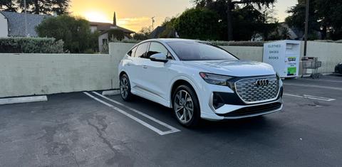 Audi Q4 e-tron 2024