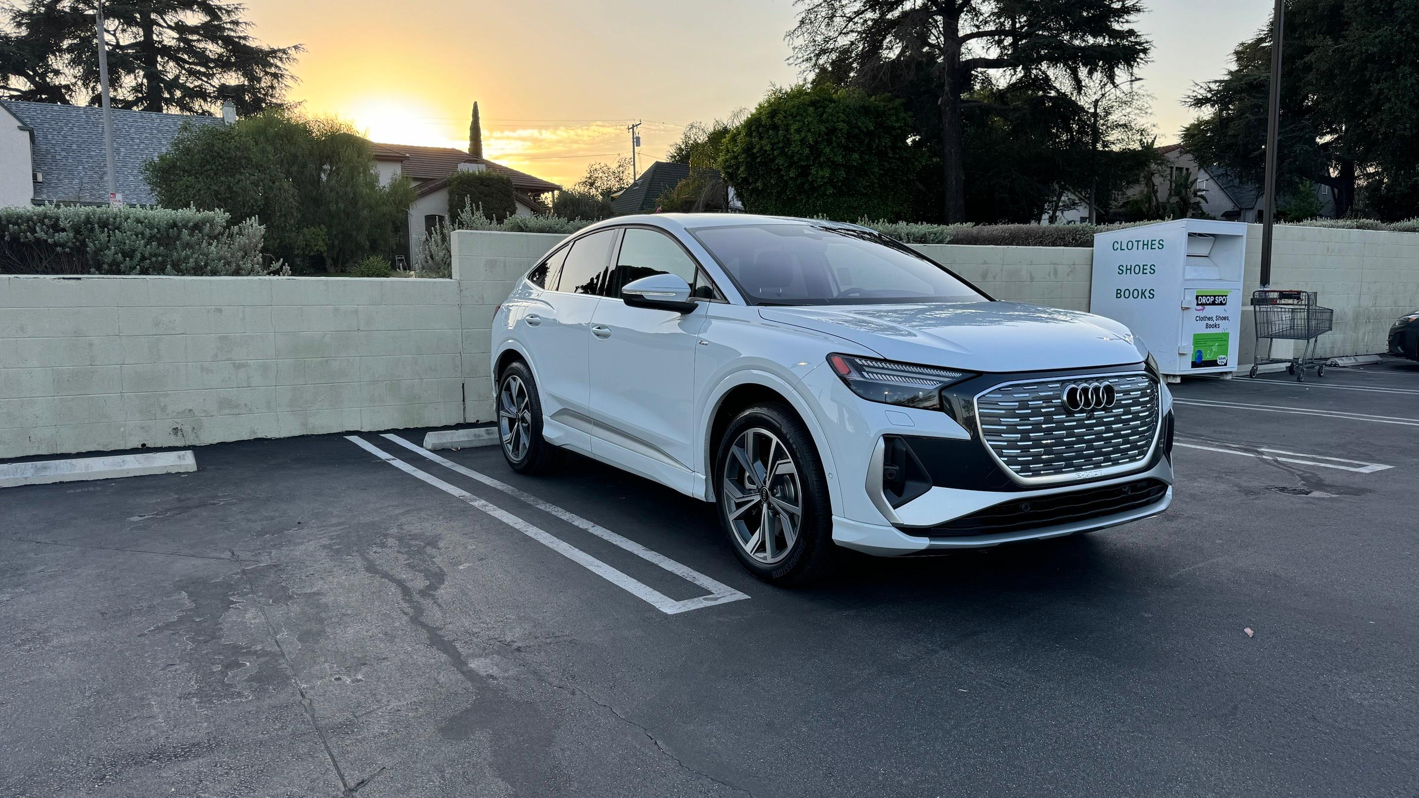Audi Q4 e-tron 2024 in Glendale, CA
