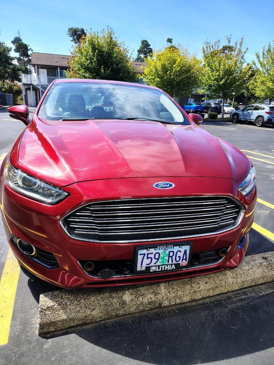 Ford Fusion Hybrid 2015 in Florence, OR