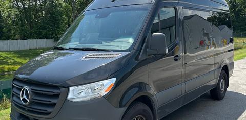 Mercedes-Benz Sprinter 2024