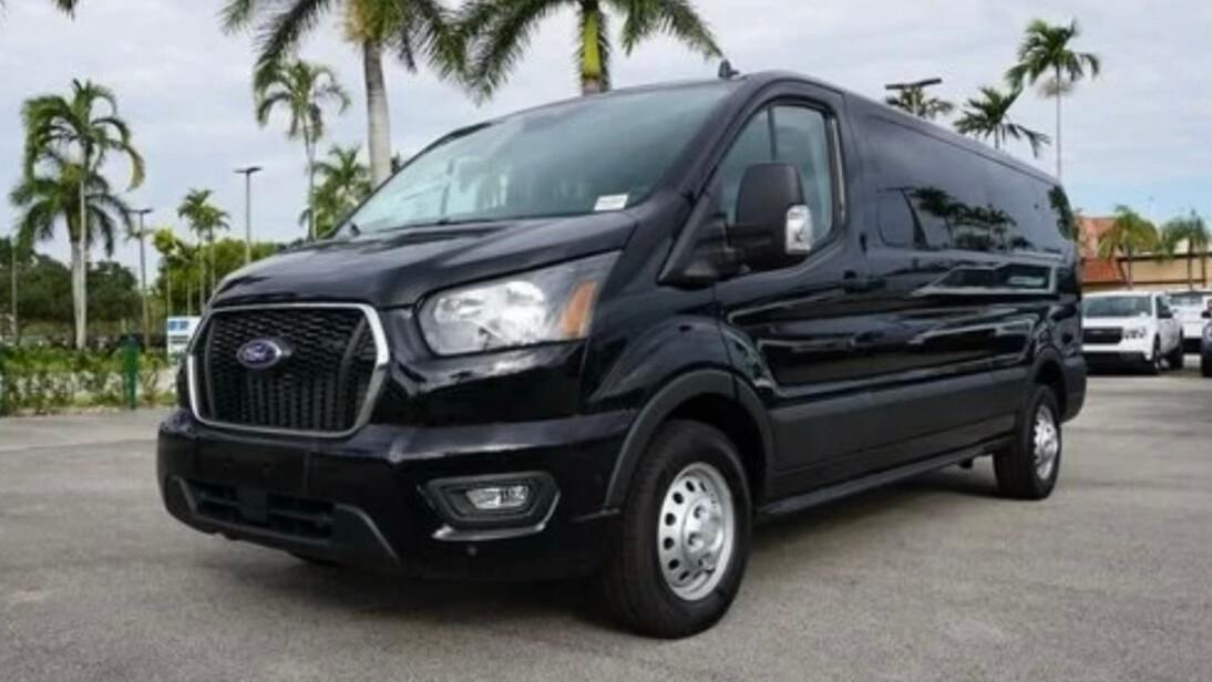 Ford Transit 2024 in Palm Bay, FL