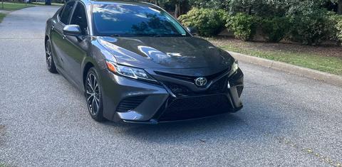 Toyota Camry 2019
