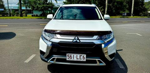 Mitsubishi OUTLANDER 2019