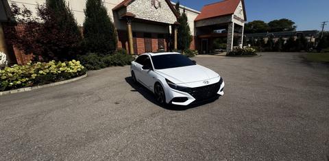 Hyundai Elantra 2023