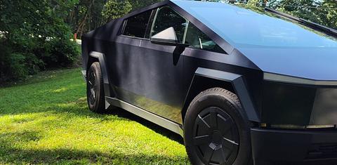 Tesla Cybertruck 2024