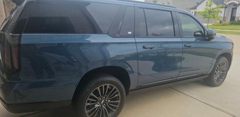 Cadillac Escalade ESV 2025