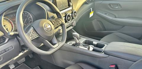 Nissan Sentra 2024