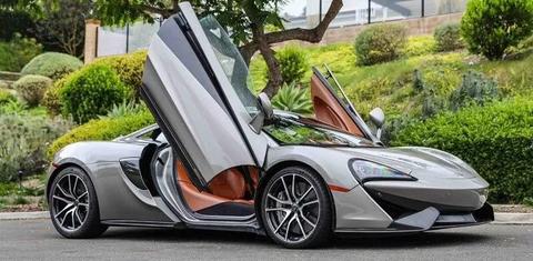 McLaren 570S 2016
