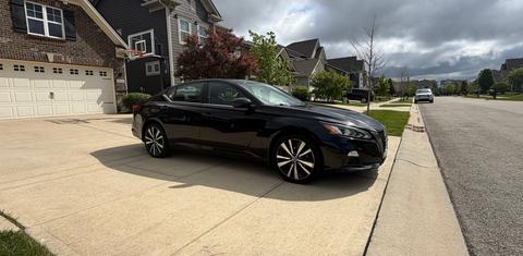 Nissan Altima 2020