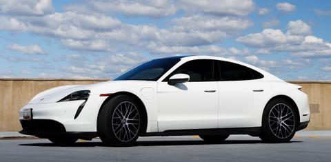 Porsche Taycan 2022