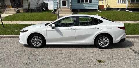 Toyota Camry Hybrid 2025