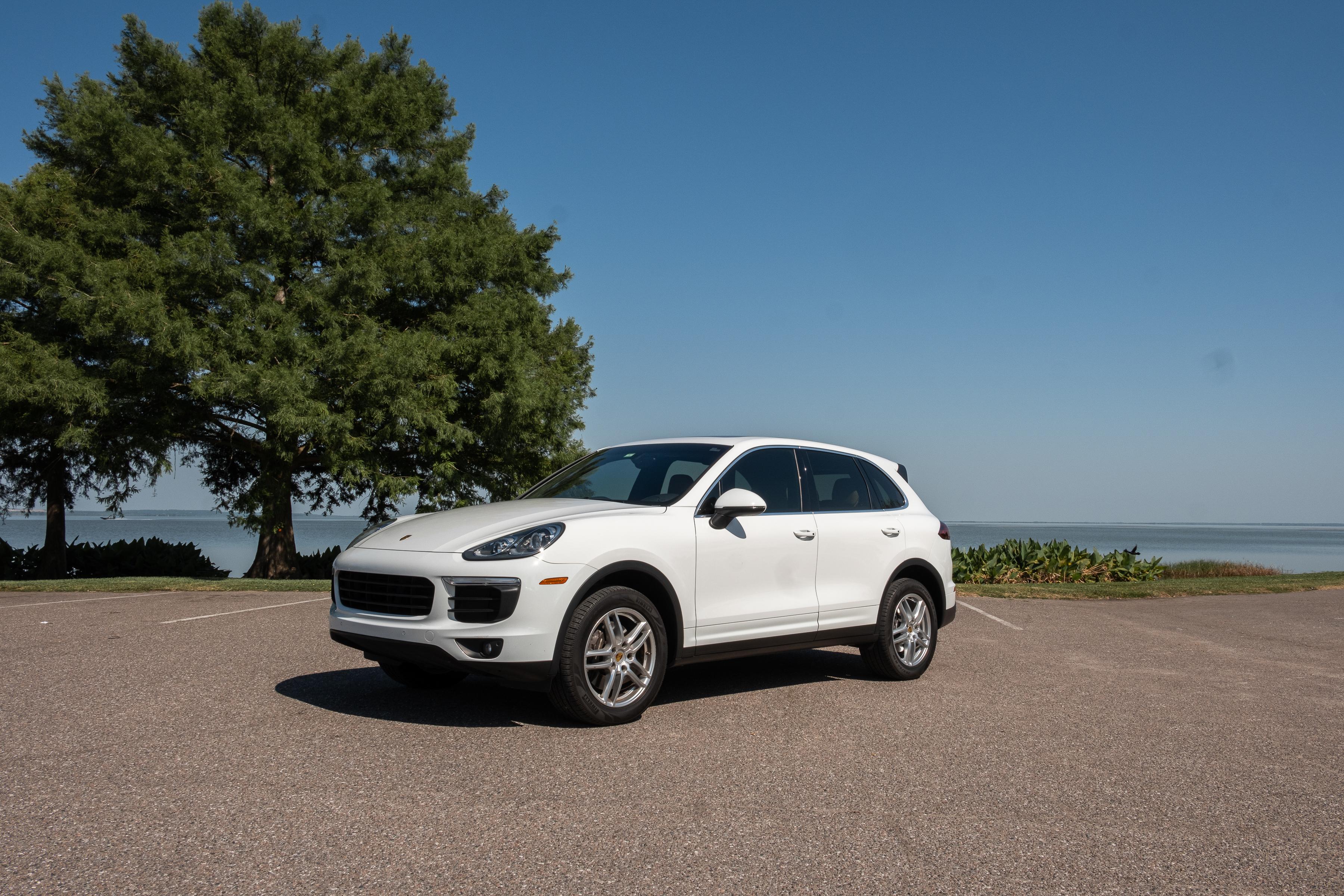 Porsche Cayenne 2016 in Orlando, FL