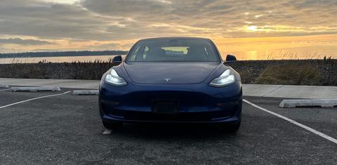 Tesla Model 3 2020