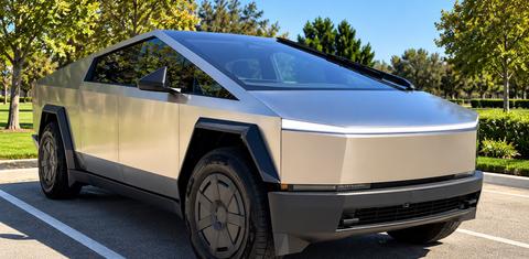 Tesla Cybertruck 2026