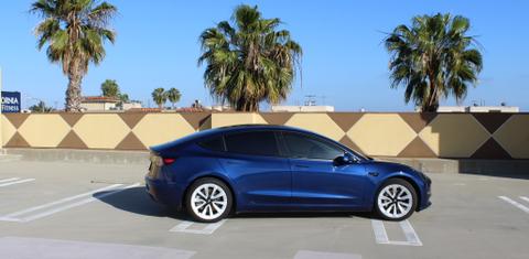 Tesla Model 3 2022
