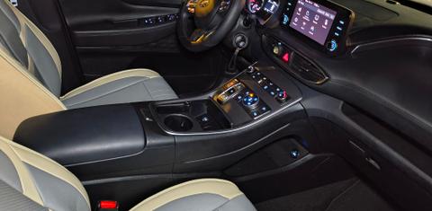 Hyundai Santa Fe 2023