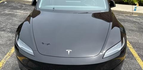 Tesla Model 3 2024