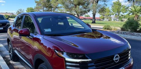 Nissan Kicks 2025