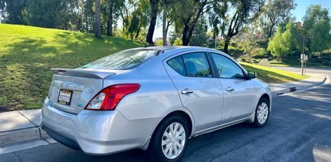 Nissan Versa 2015