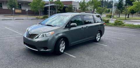 Toyota Sienna 2014