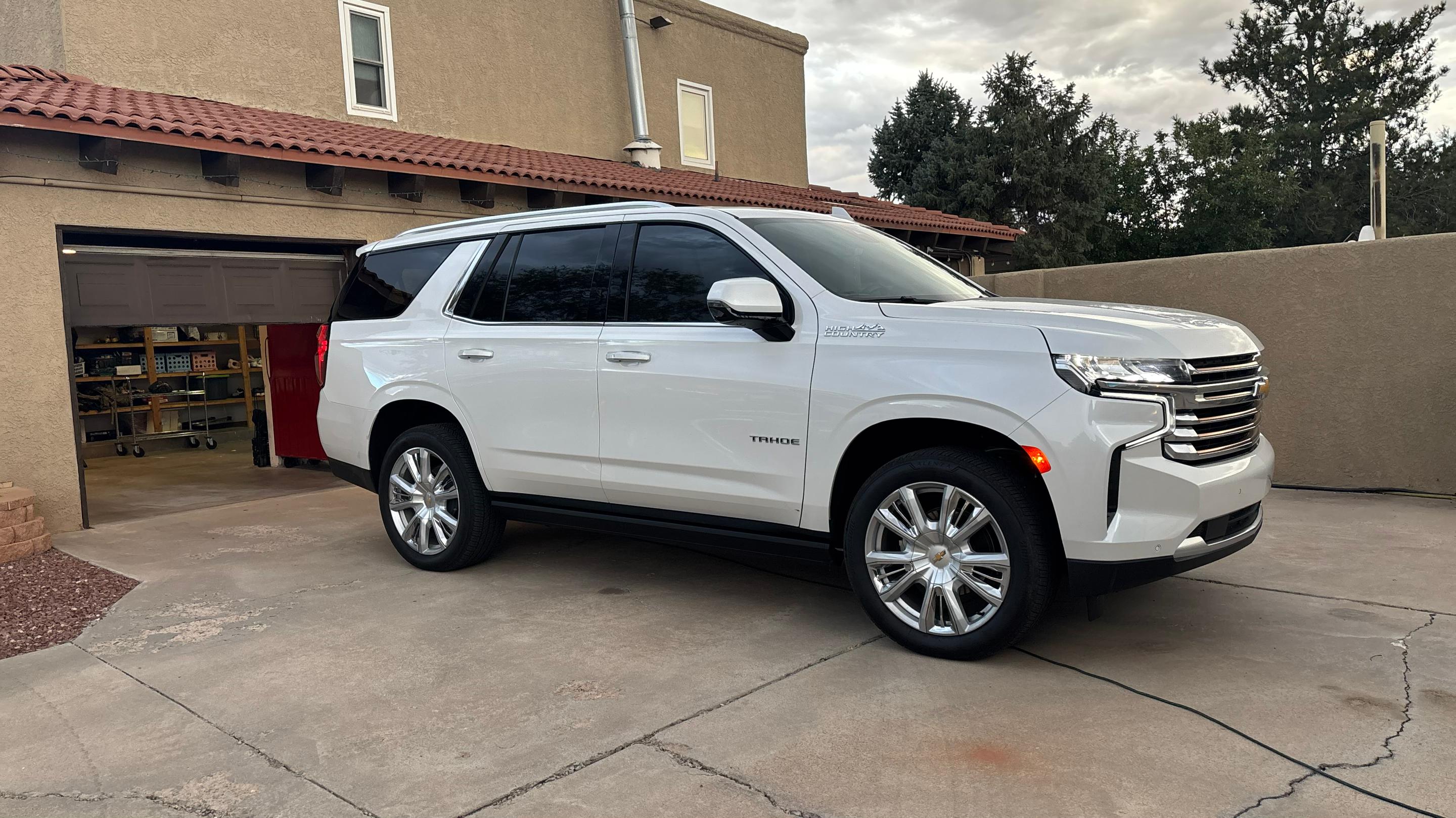 Chevrolet Tahoe 2024 in Albuquerque, NM
